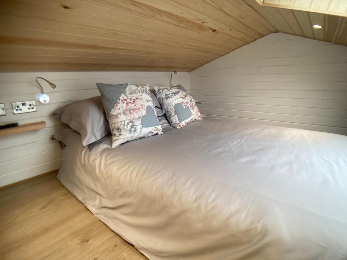 The Cedar Tiny House Villa Coldingham Dış mekan fotoğraf